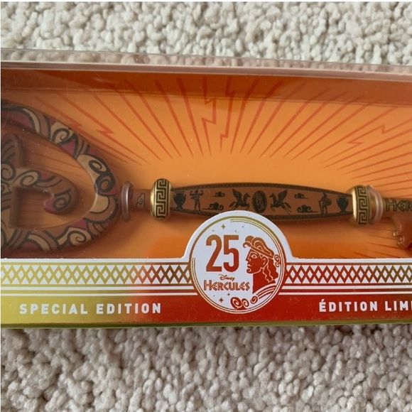 Disney Hercules (Special Edition) Collectors Item Key - Picture 4 of 4